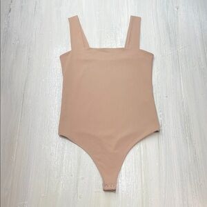 Abercrombie & Fitch Soft Collection Seamless Square-neck Tan Bodysuit Sz S